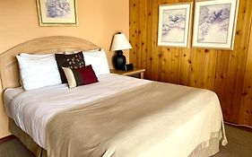 Rocky Mountain Springs Lodge